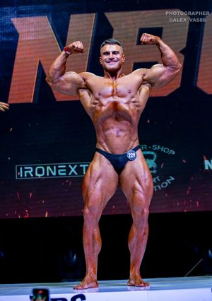 BODYBUILDING +102